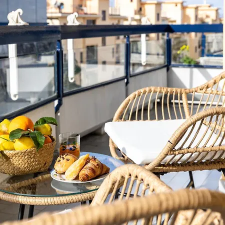 Estate4home - Glee Apartment