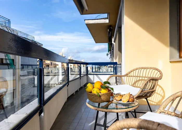 Estate4home - Glee Apartment *