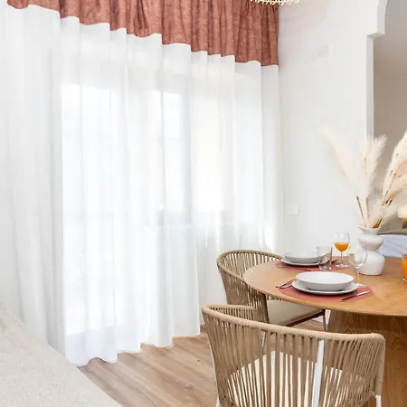 Апартаменти Estate4home - Glee
